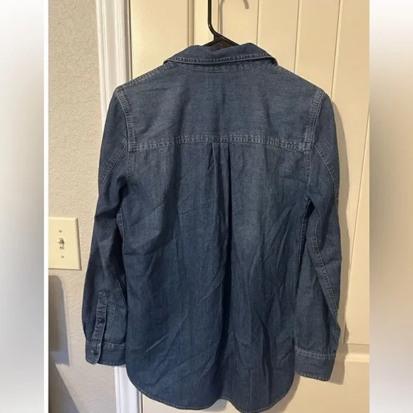 Madewell Classic Blue Denim Shirt - Picture 4 of 5